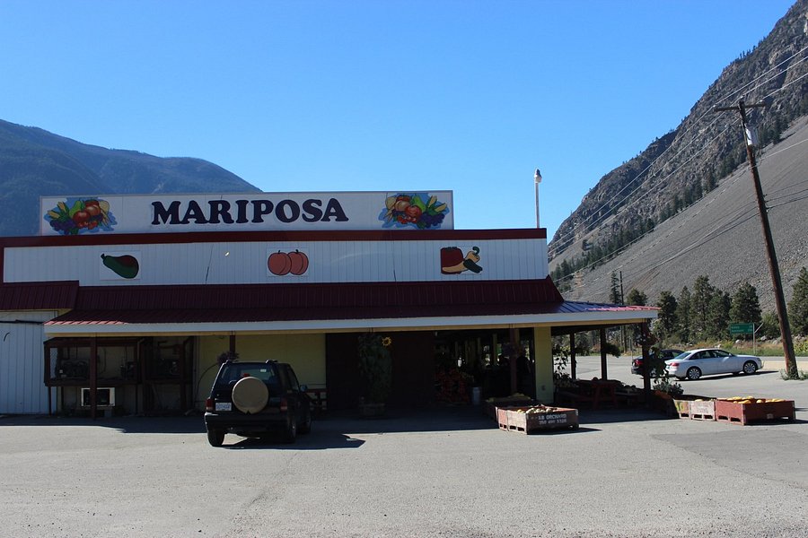 Mariposa Fruit Stand image