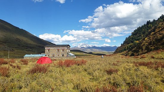 Things To Do in Kangding Love Song Hotel, Restaurants in Kangding Love Song Hotel