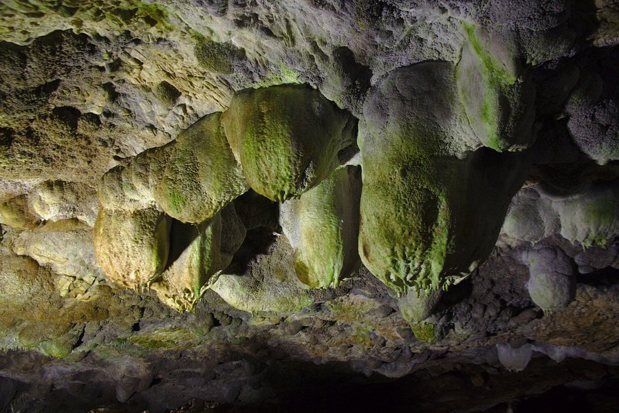 Cave Shezhanka image