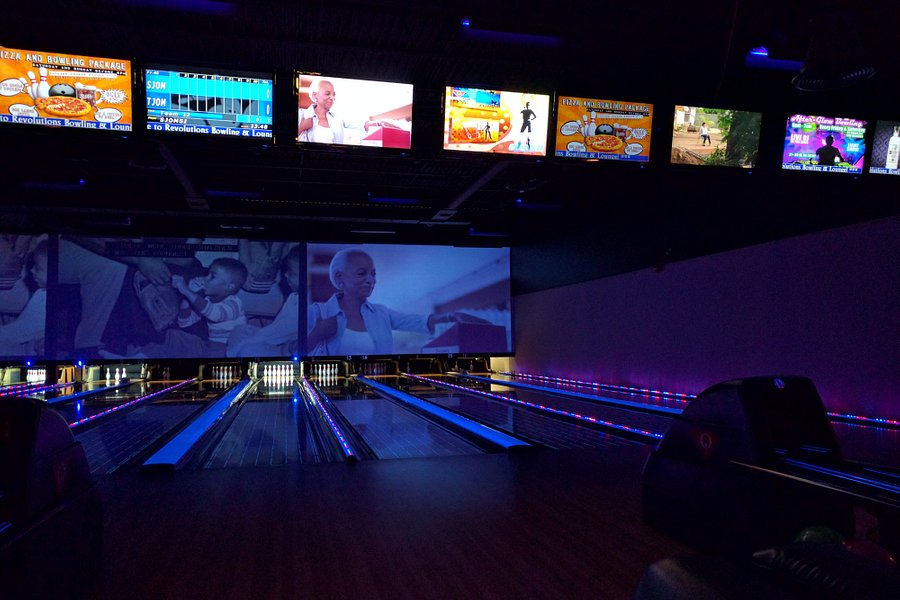 Revolutions Bowling and Lounge image