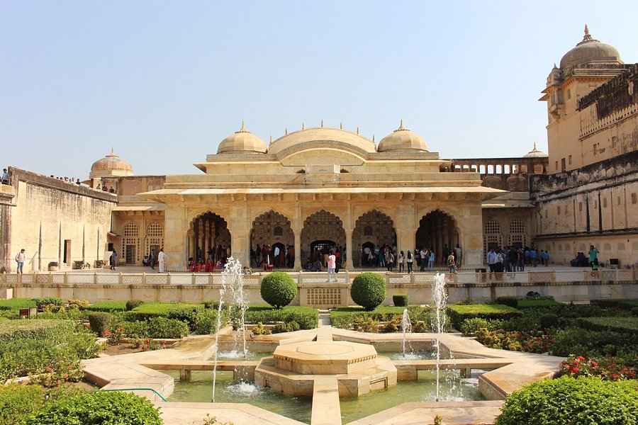 Sheesh Mahal (Hall of Mirrors) image