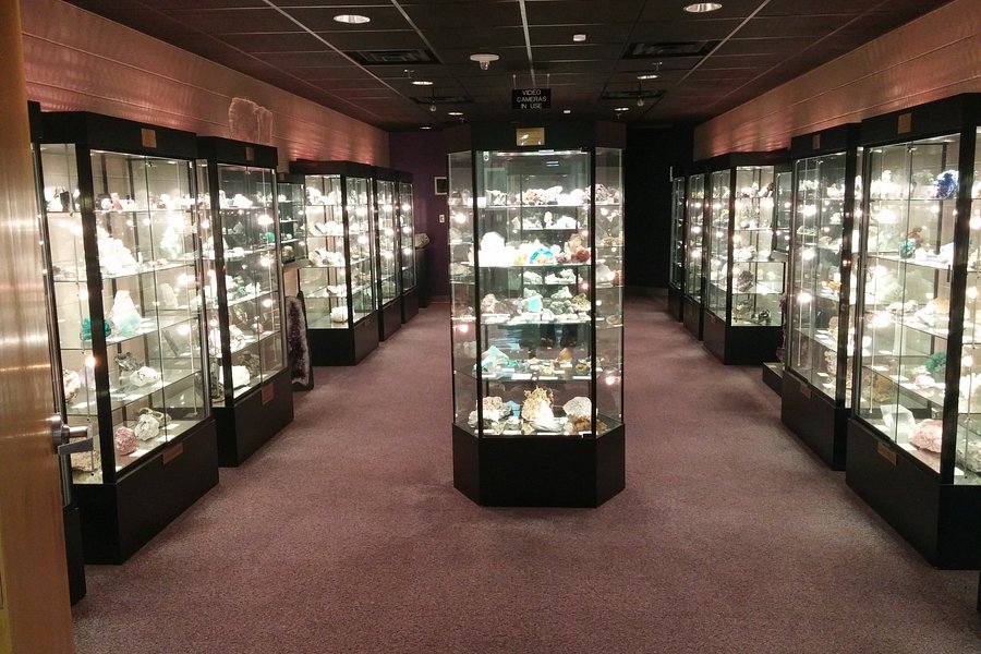 Mineral Museum image