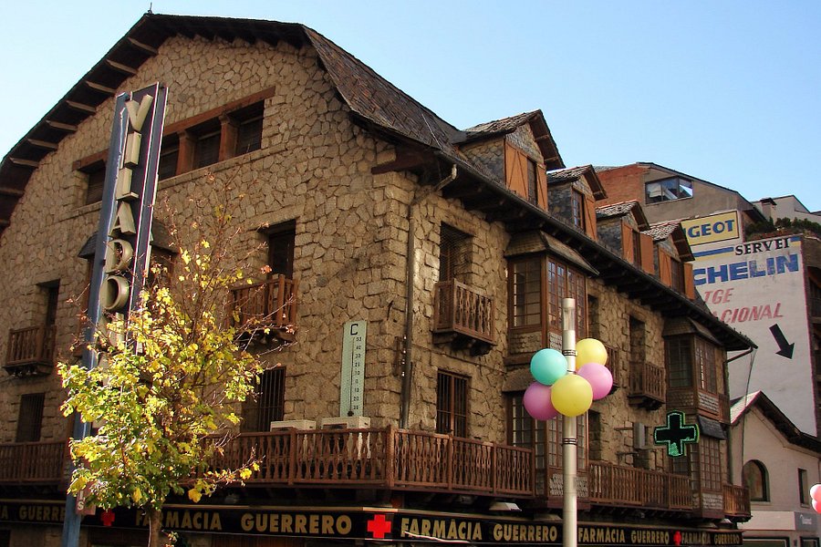 Casa Lacruz image