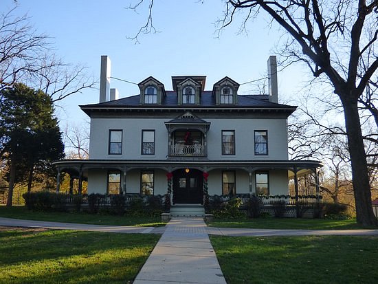 Bingham Waggoner Mansion & Estate image