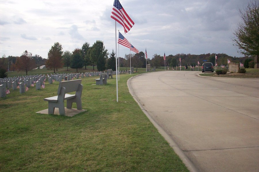 Missouri Veterans Cemetery at Bloomfield image