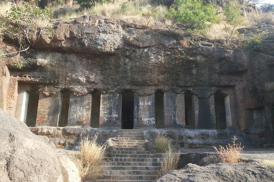 Dharashiv Caves image