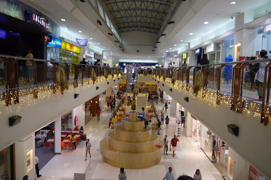 Island City Mall image