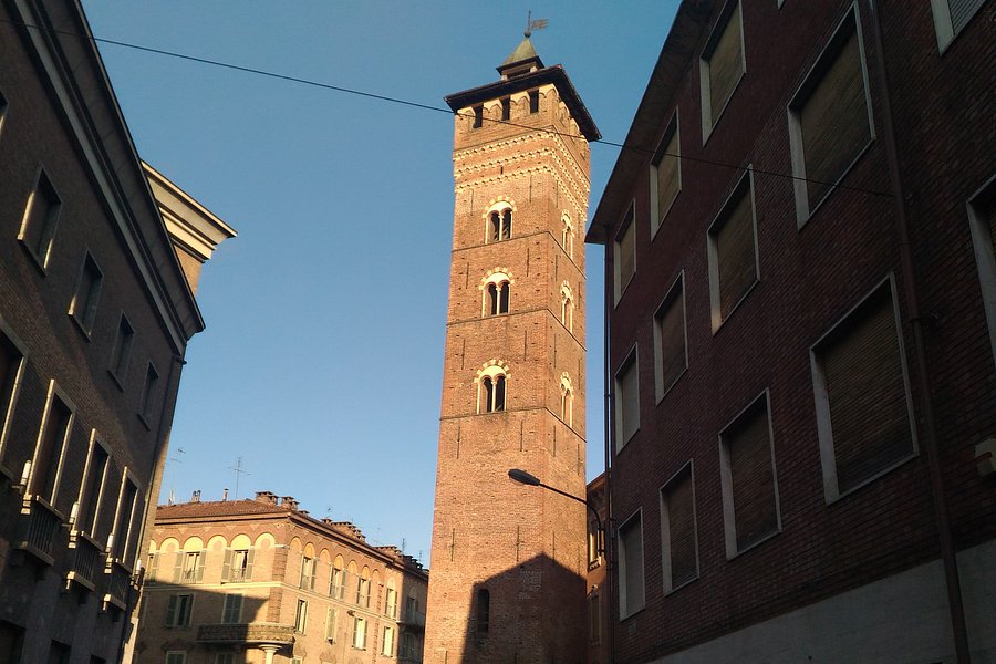 Torre Troyana image