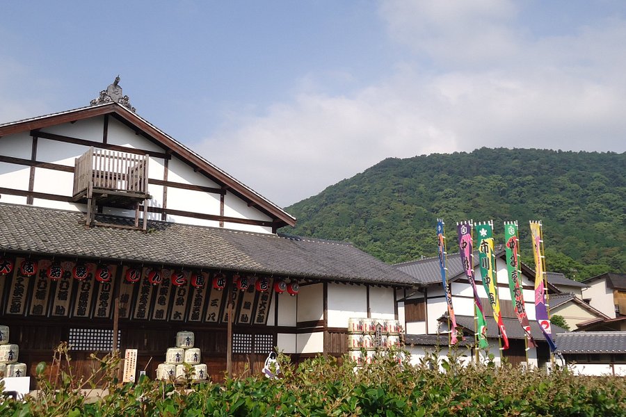 Former Konpira Old Theater Kanamaruza image