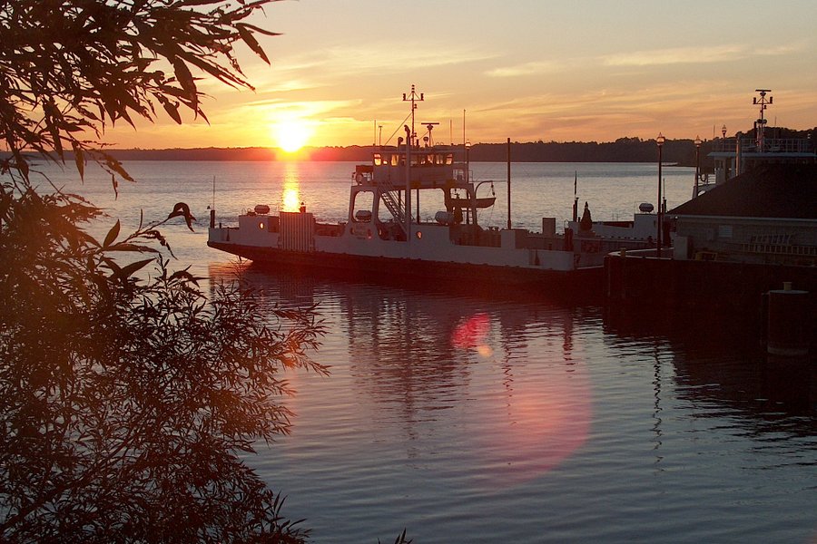 Glenora Ferry image