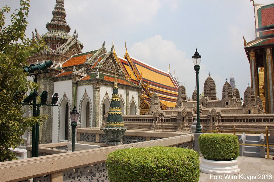Wat Phra Kaew image