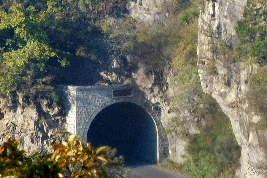 Diecai Cave image