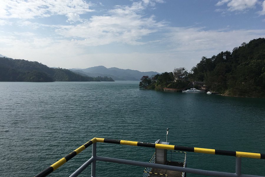 Heyuan Xinfeng River Reservoir Dam image
