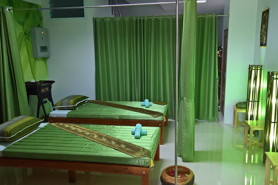 The Green Room Khanom image