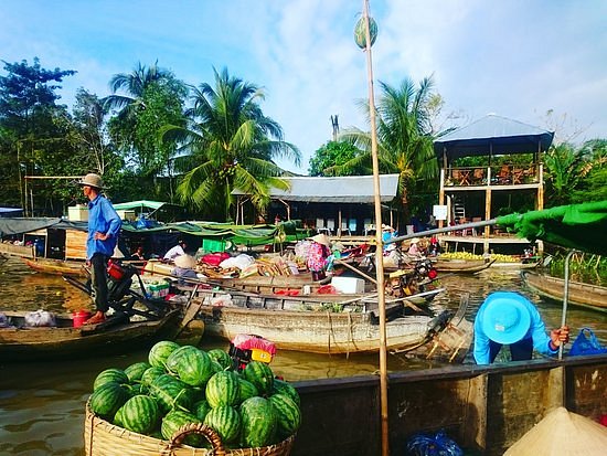 Cai Rang Floating Market image