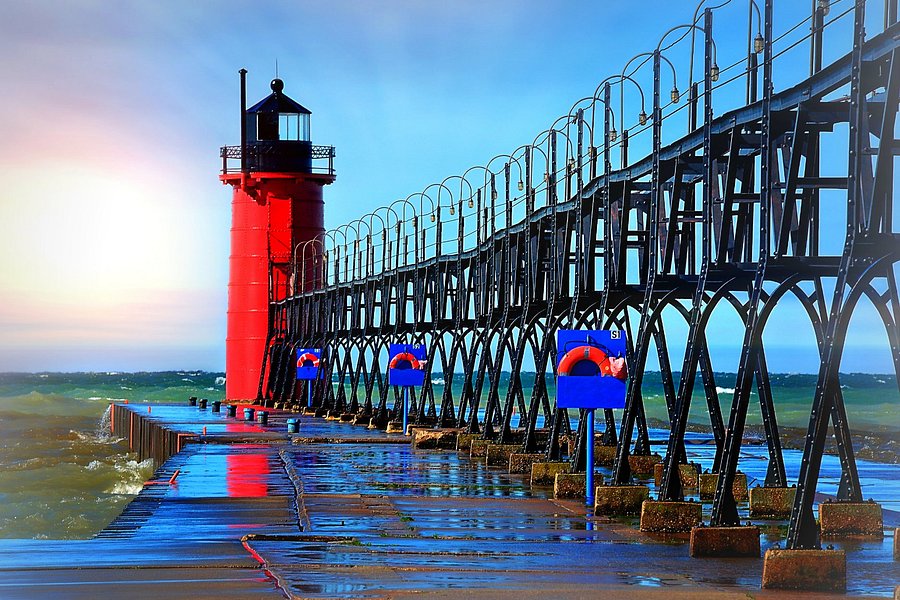 South Haven Lighthouses image