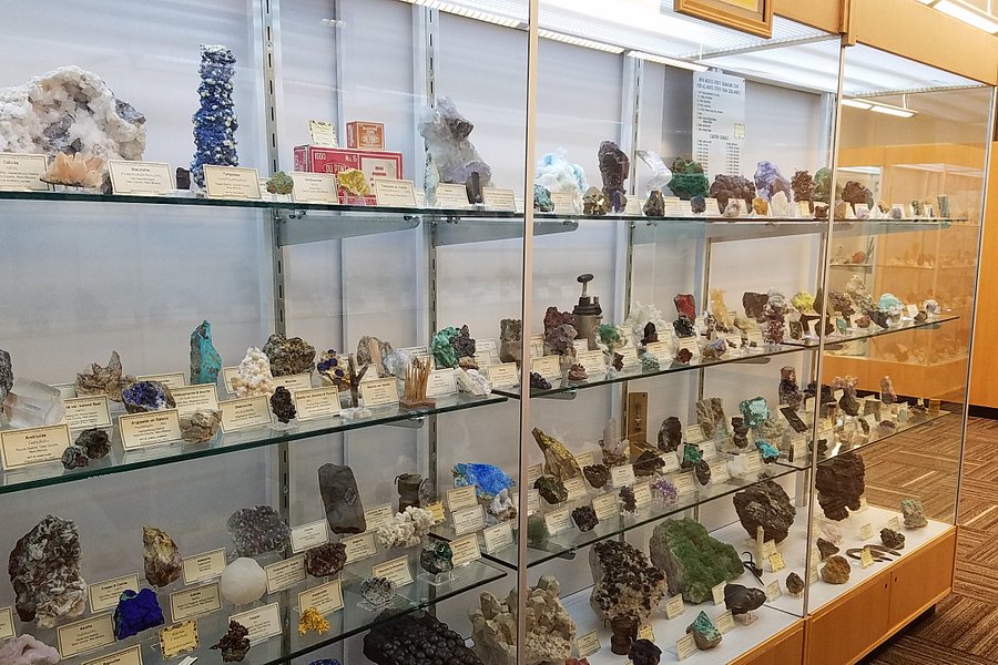 Mineralogical Museum image