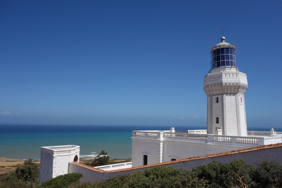 Cap Ivi Lighthouse image