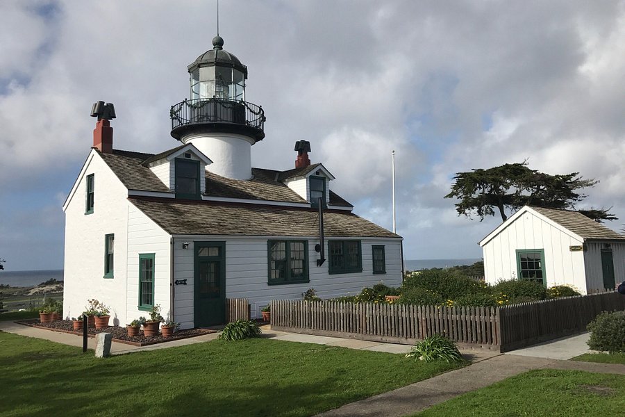 Point Pinos Lighthouse image