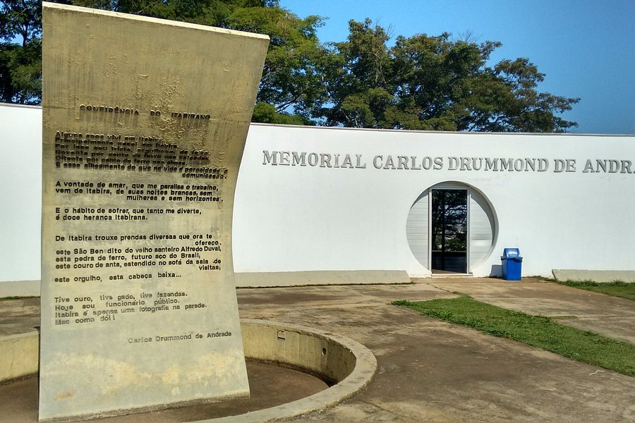 Carlos Drummond de Andrade Memorial image