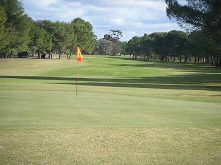 Nhill Golf Club image