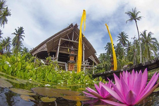 Things To Do in Hidden Bay Resort Mentawais, Restaurants in Hidden Bay Resort Mentawais