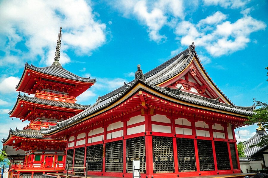 Kiyomizu-dera Temple image