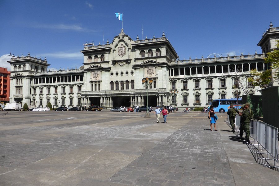 Plaza de la Constitución image