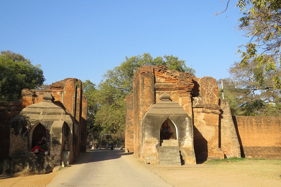 Tharabar Gate image