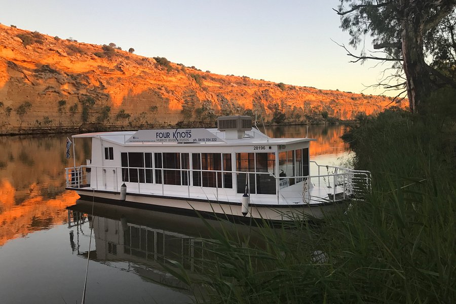 Four Knots Murray River Cruises image