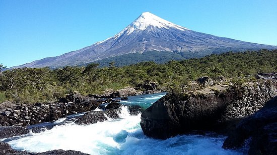 Volcan Osorno image