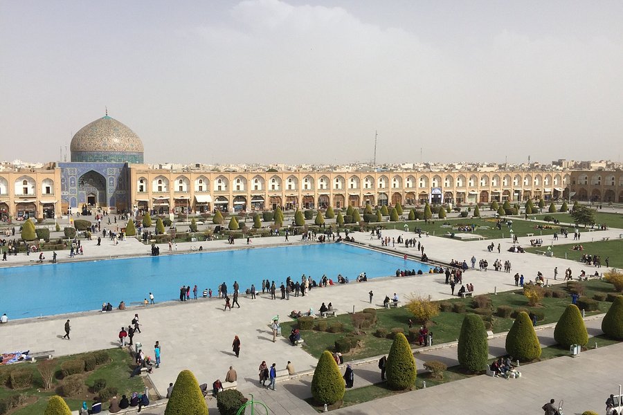 Ali Qapu Palace image