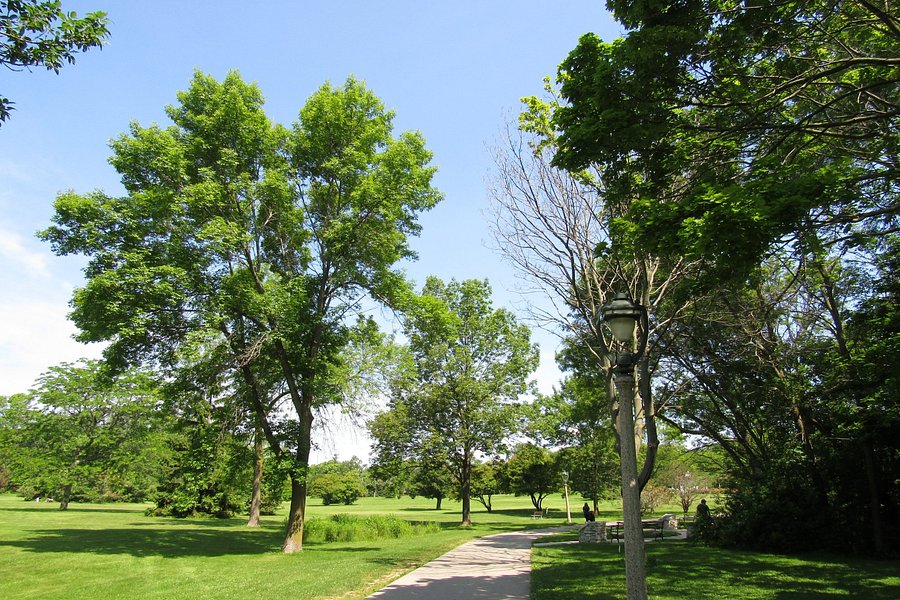 Lake Park image