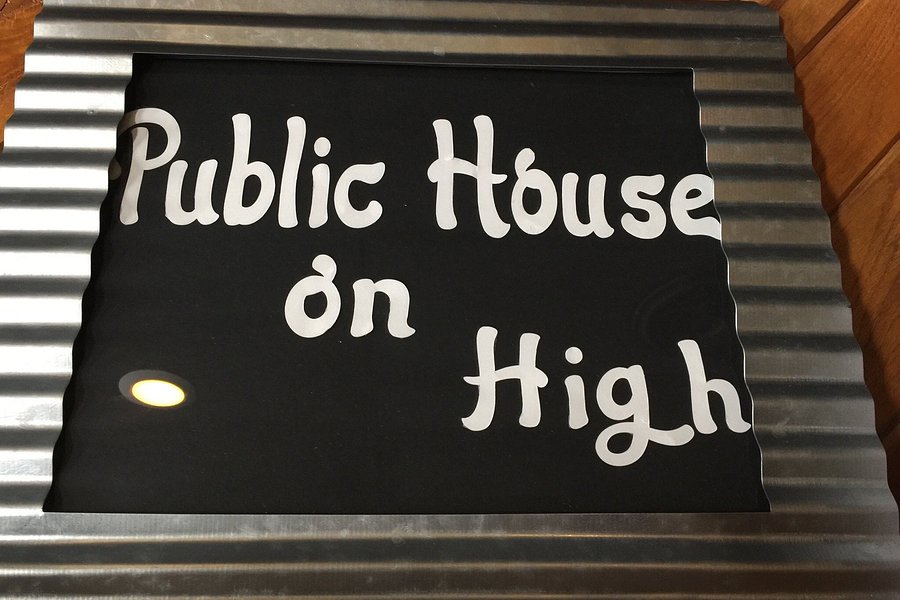 Public House on High image