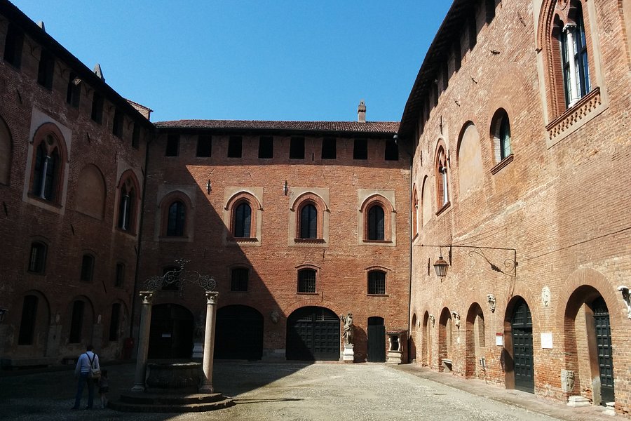 Castello Morando Bolognini image