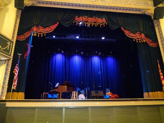 Elks Opera House Theatre image