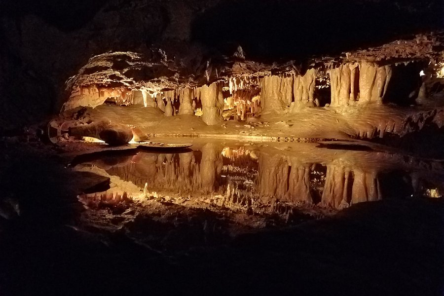 Dixie Caverns image