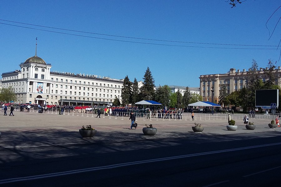 Sobornaya Square image