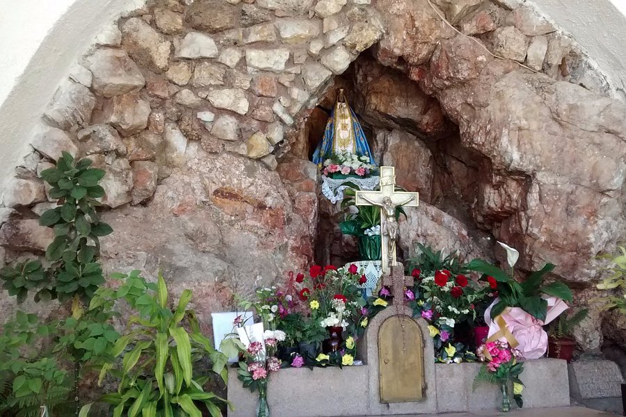 Gruta de la Virgen del Valle image