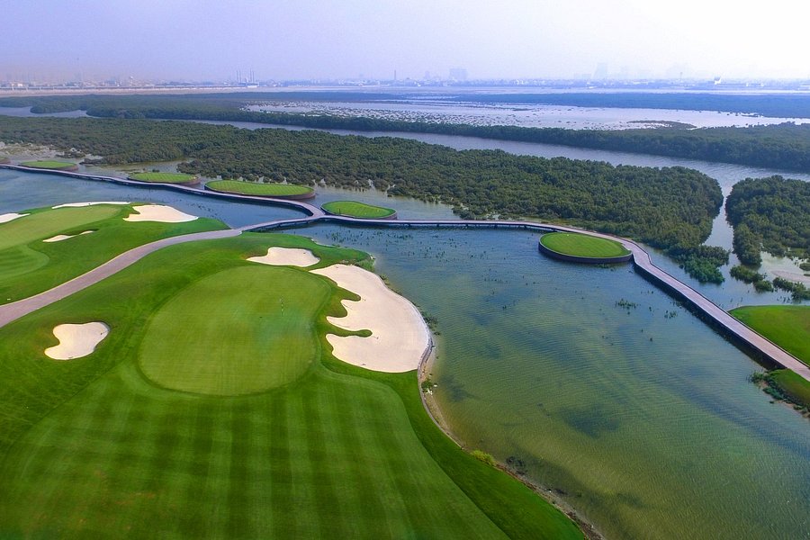 Al Zorah Golf Club image