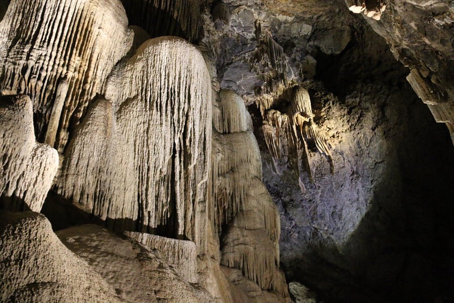 Wellington Caves & Phosphate Mine image
