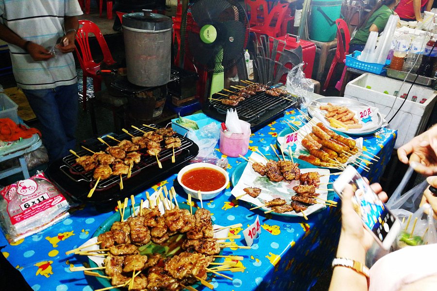 Krabi Weekend Night Market image
