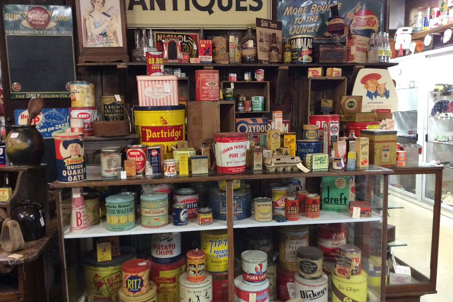 Two Olde Crow's Antique Mall image