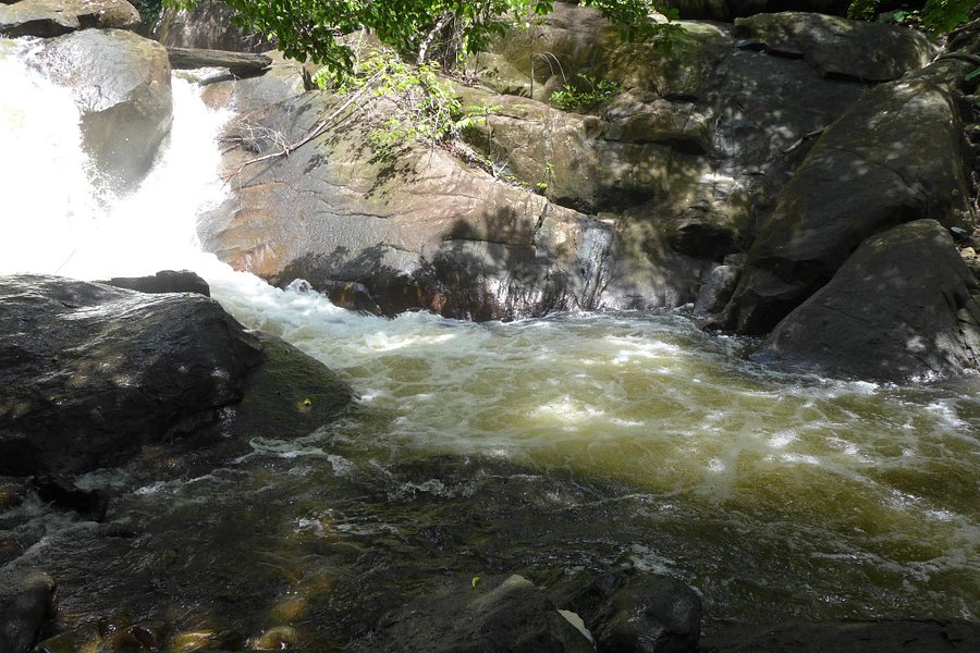 Kumu Falls image