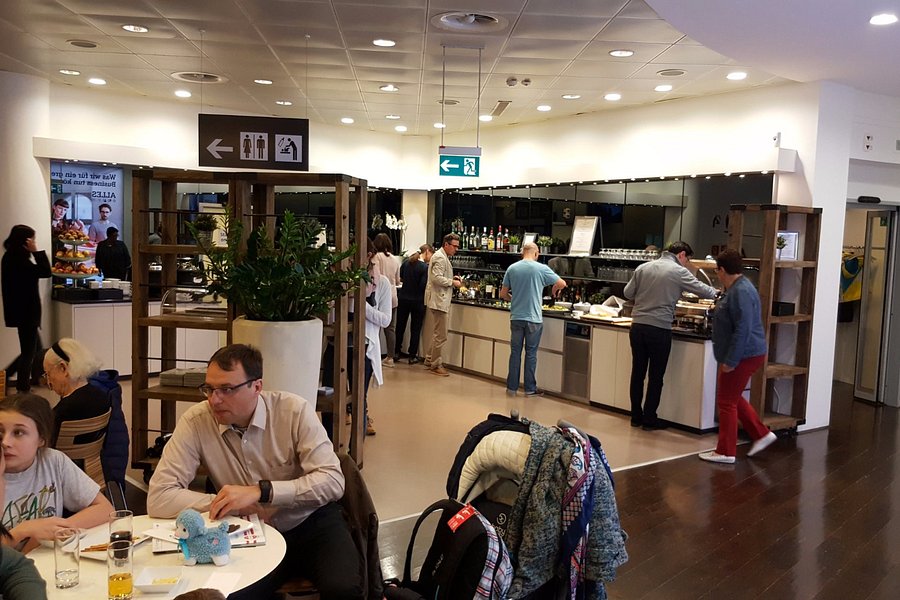 JET Lounge (Schengen) image
