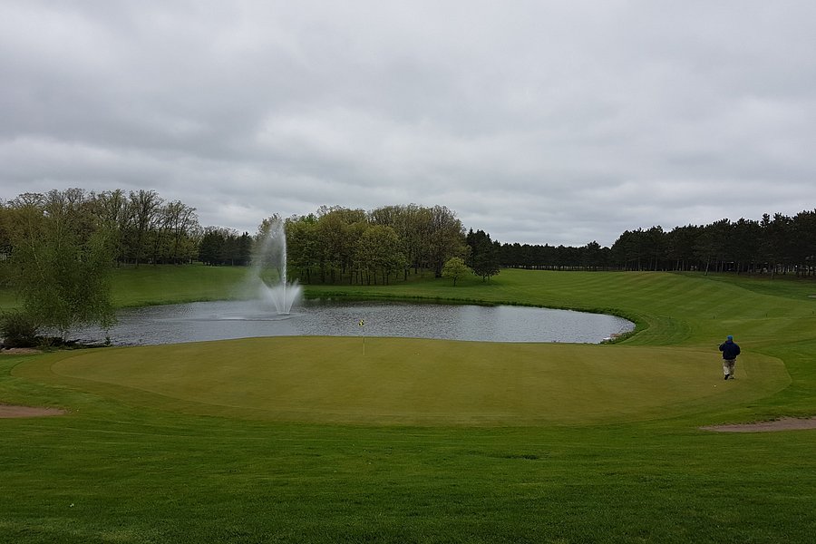 Thumper Pond Golf Course image