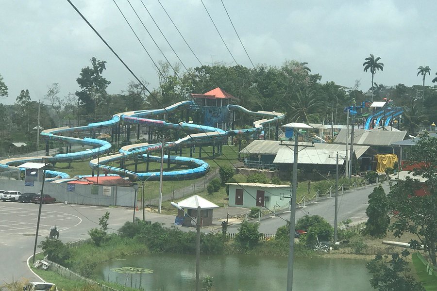 Harry's Water Park image