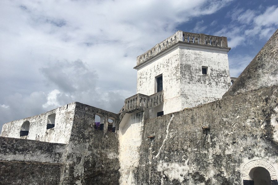 Fort Santo Antonio image