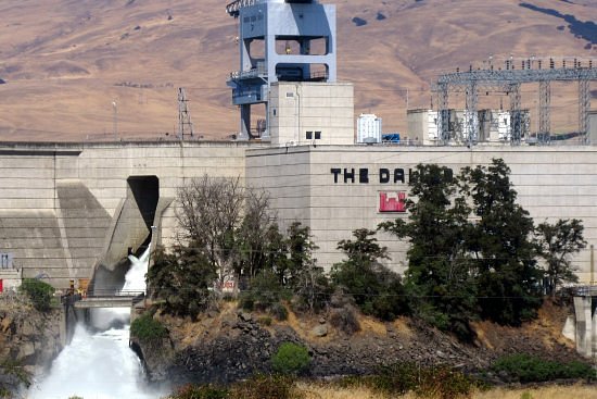 The Dalles Lock and Dam Visitor Center image