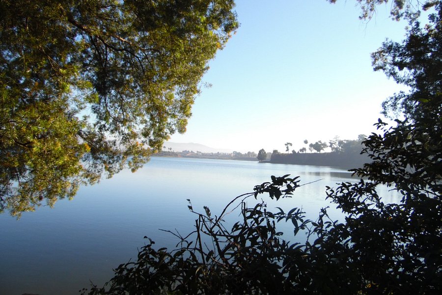 Lac Andraikiba image